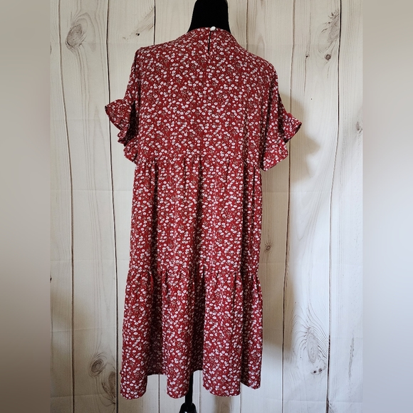 Red floral dress, size L - Picture 3 of 3